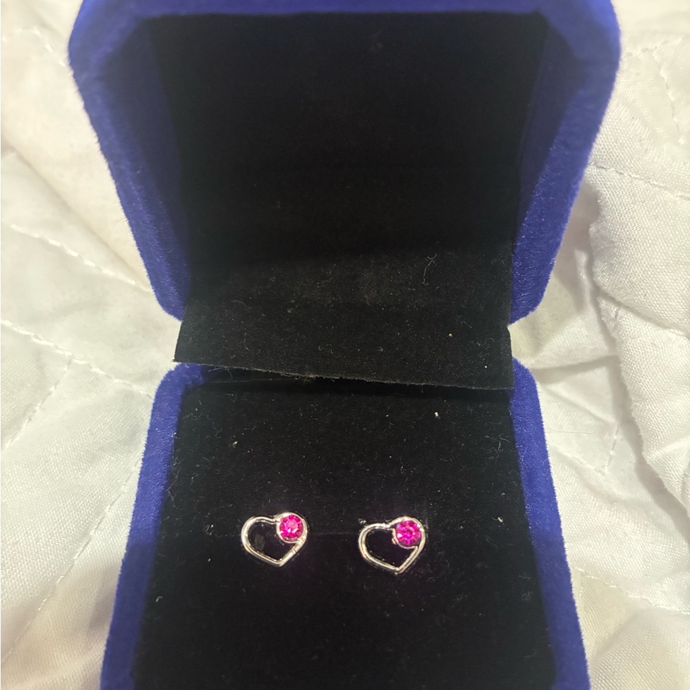Elegant Silver Heart Earrings with Pink Gem